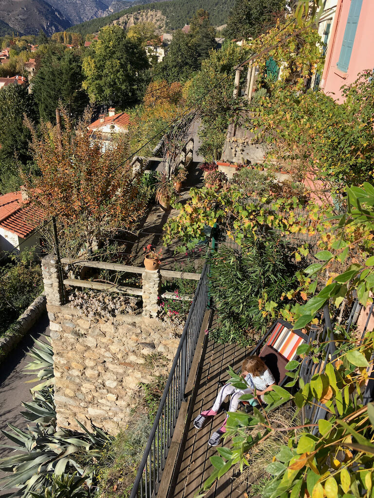 Terrasse de la Maison Rouge, automne 2021 (Yifei)